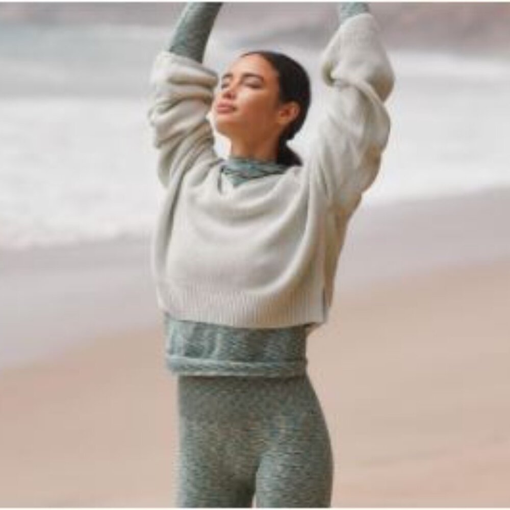 Sweaty Betty Summer Beach Open Neck Hoodie Layer for Cold Weather NWT US10